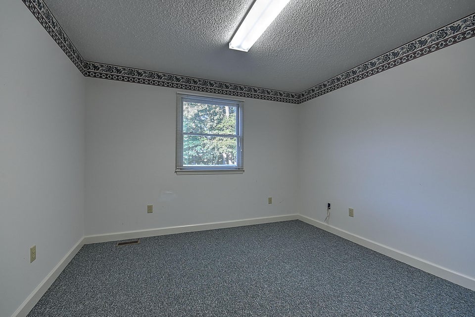 Photo #60: 300 Larkspur Drive