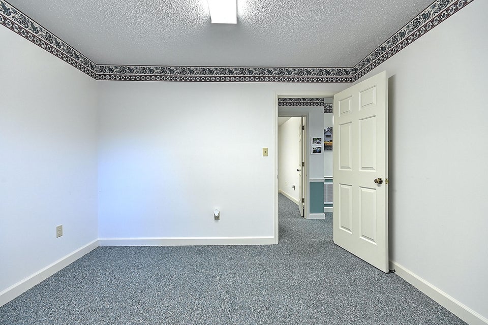 Photo #61: 300 Larkspur Drive