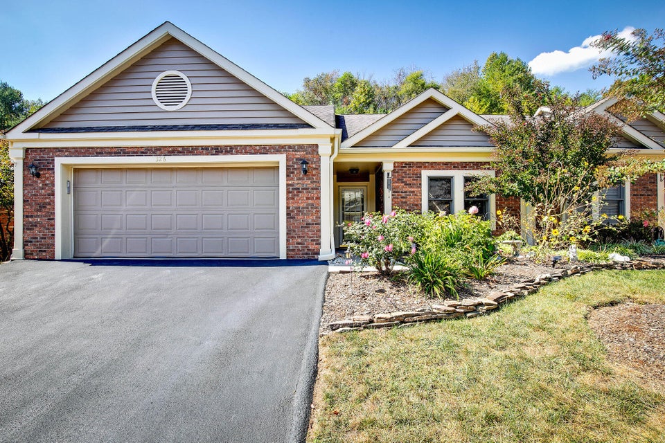 Photo #2: 326 Arbor Terrace