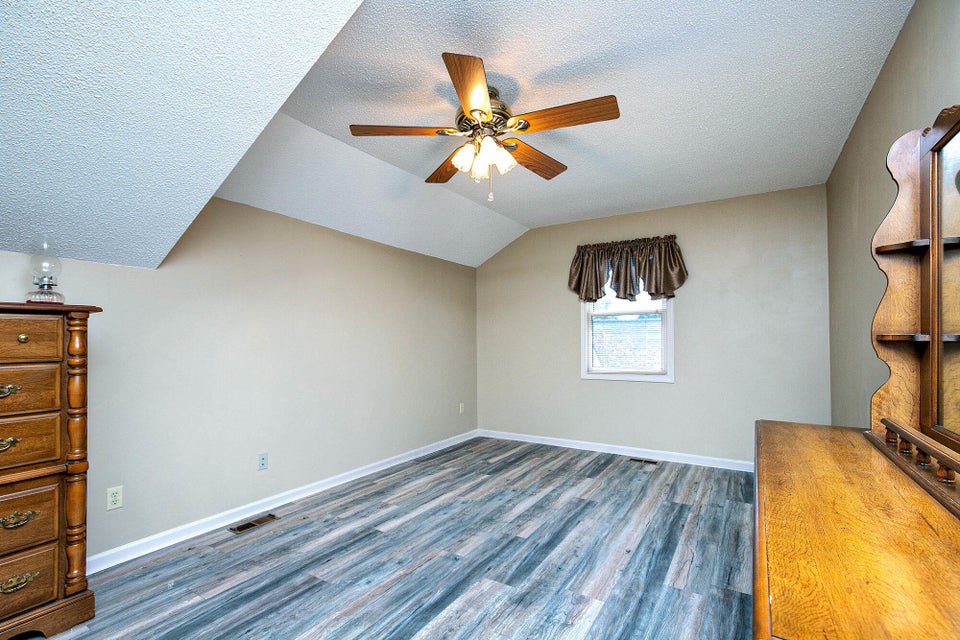 Photo #27: 326 Arbor Terrace