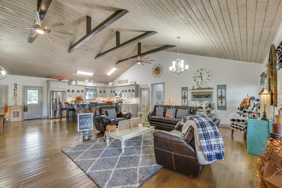 Photo #6: 111 River Bend Drive