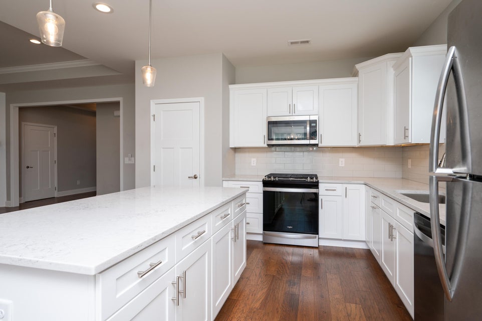 Photo #14: 871 Gardenia Drive