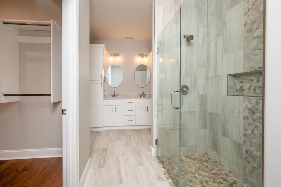 Photo #21: 871 Gardenia Drive