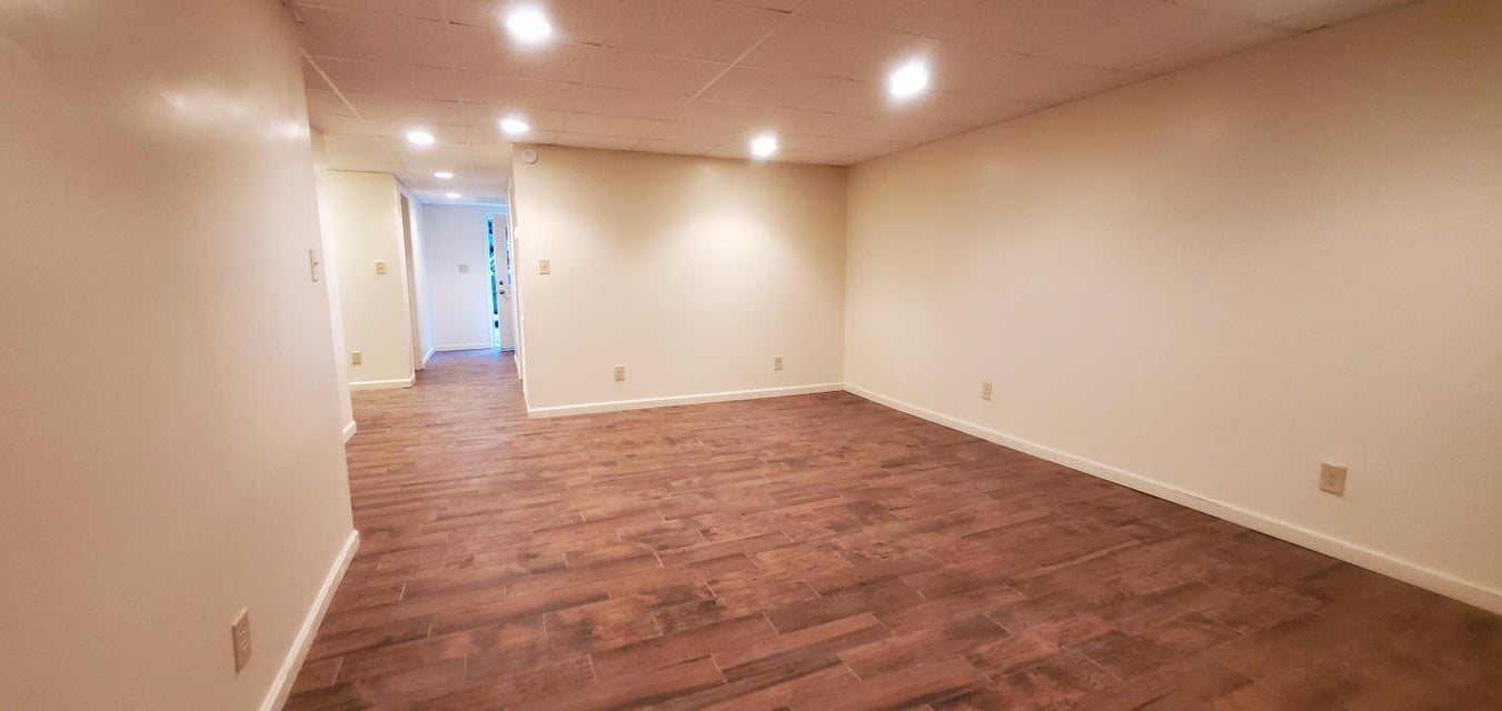 Photo #3: 5954 Hiawatha Road