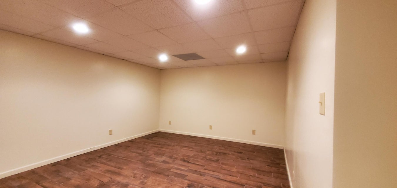 Photo #15: 5954 Hiawatha Road