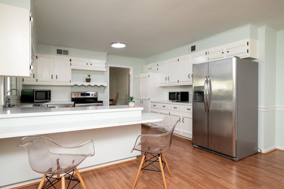 Photo #42: 808 Chippendale Road