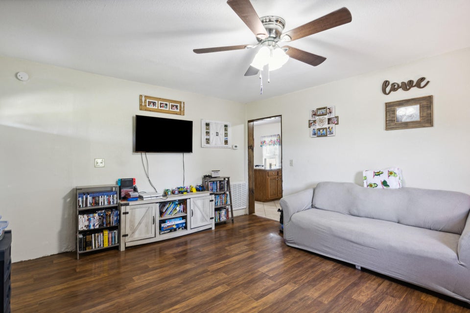 Photo #5: 1550 Nolichuckey Road