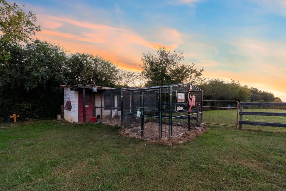 Photo #65: 1375 Union Road