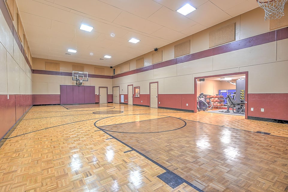 Photo #99: 124 Cross Community Road