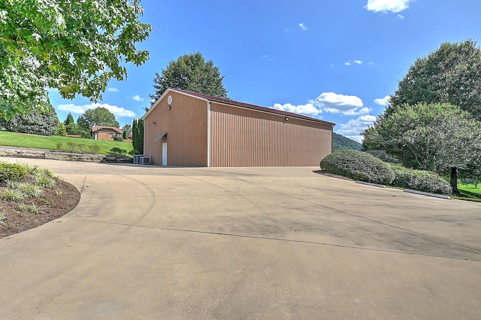 Photo #95: 124 Cross Community Road