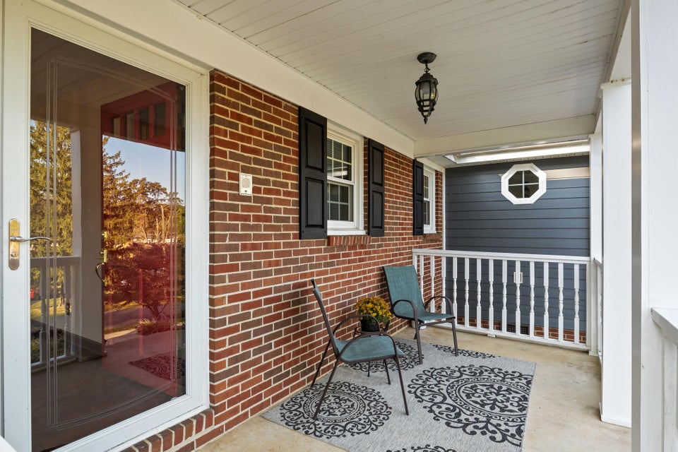 Photo #4: 646 Heritage Drive