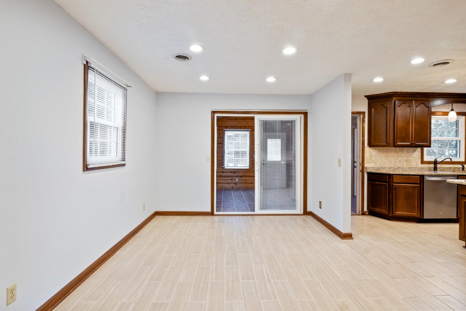 Photo #19: 646 Heritage Drive