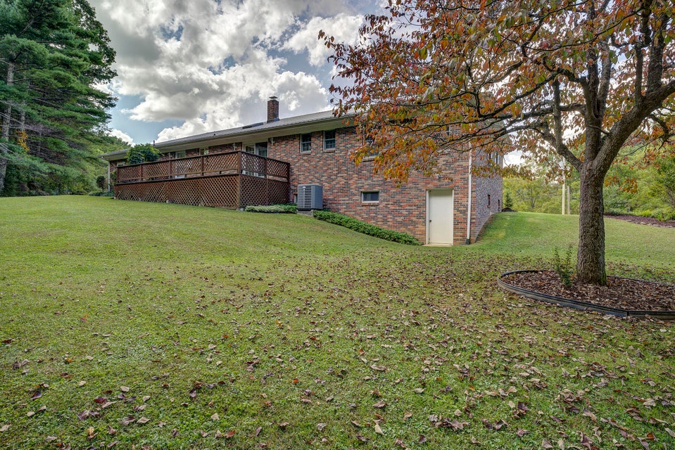 Photo #46: 503 Hillside Road