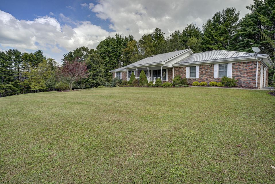Photo #54: 503 Hillside Road