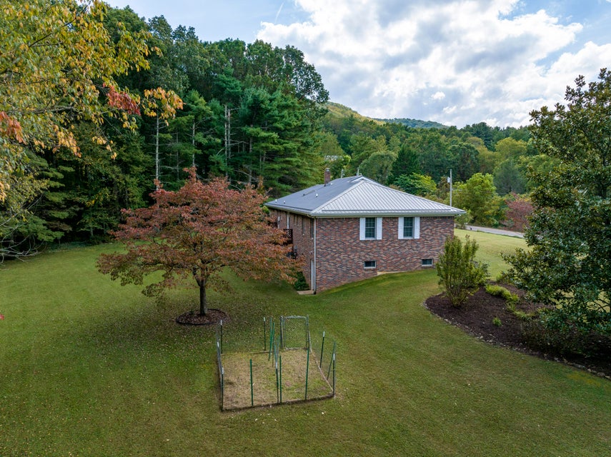 Photo #70: 503 Hillside Road