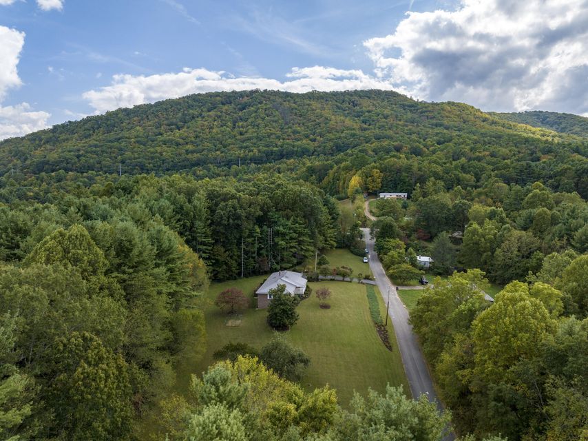 Photo #71: 503 Hillside Road