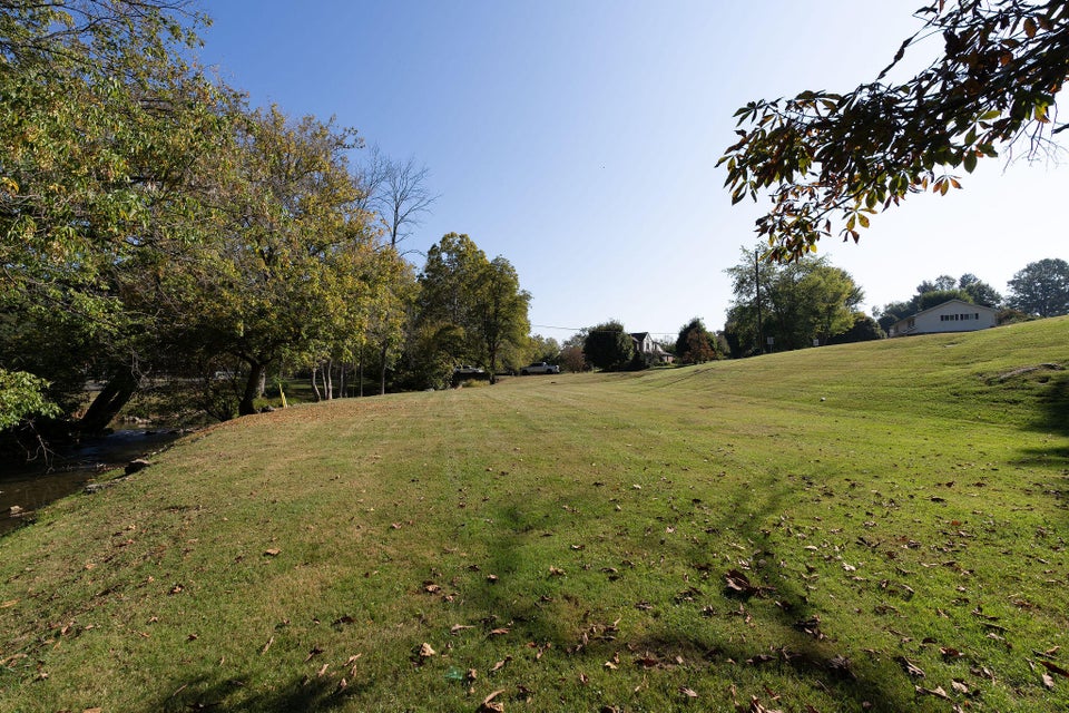 Photo #14: Tbd Springlake Road