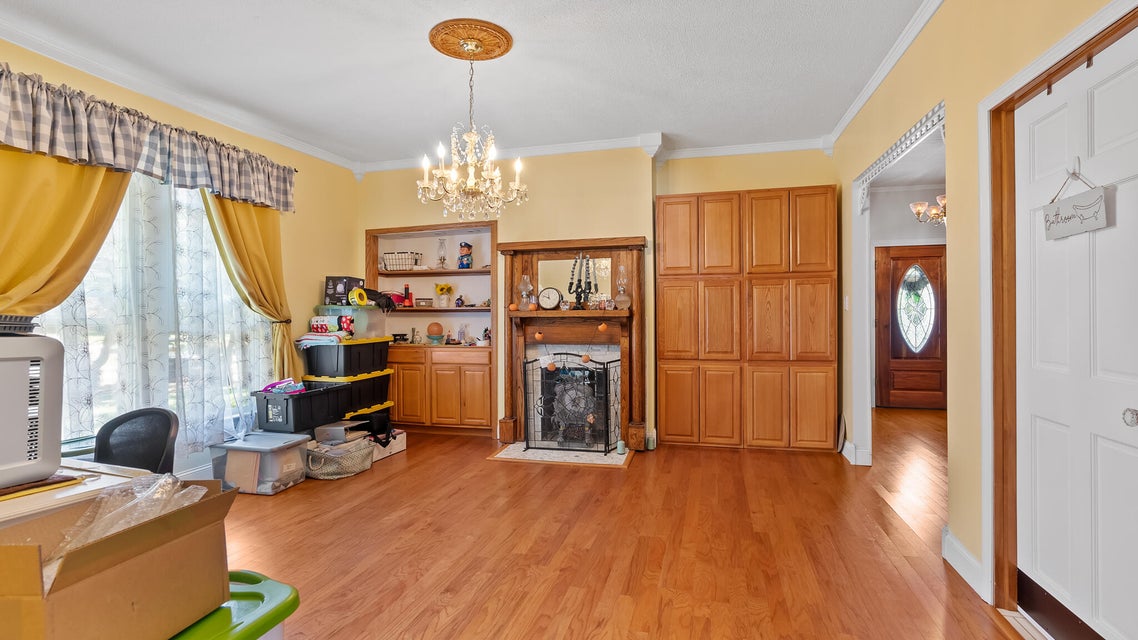 Photo #17: 825 2nd North Street