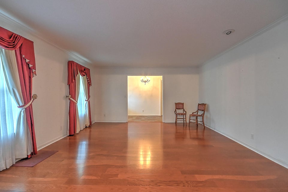 Photo #16: 904 Millercrest Drive