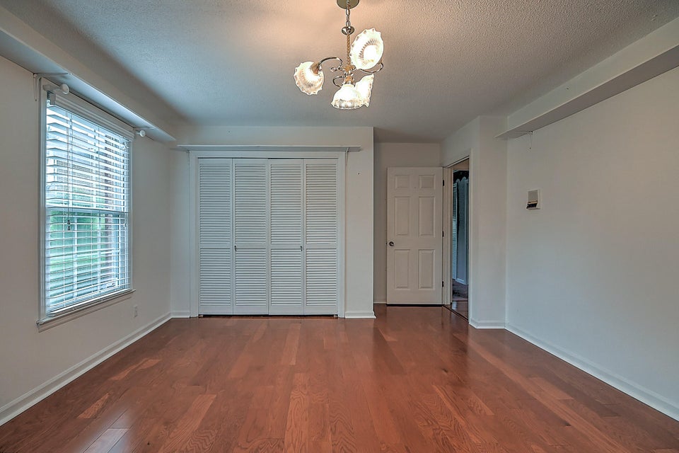 Photo #29: 904 Millercrest Drive