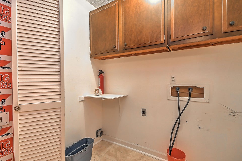 Photo #37: 904 Millercrest Drive