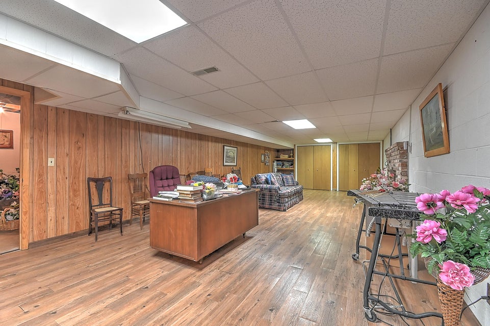 Photo #43: 904 Millercrest Drive