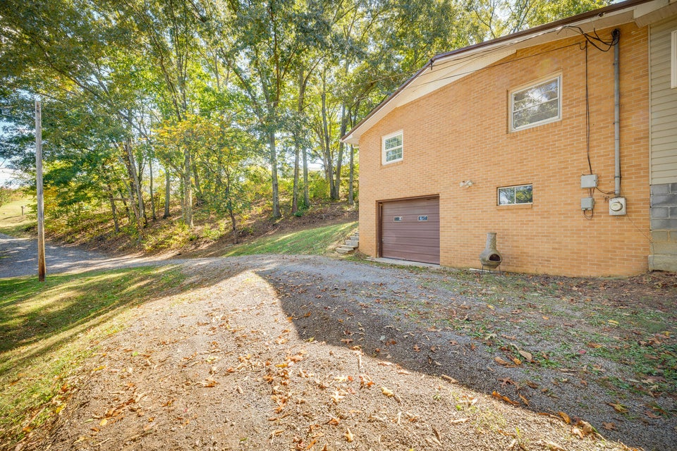 Photo #33: 119 Lynnwood Drive