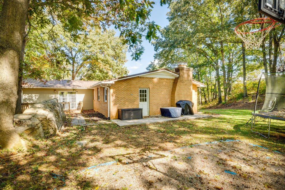 Photo #29: 119 Lynnwood Drive