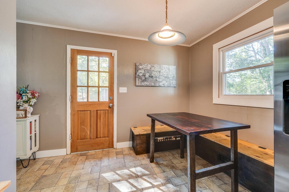 Photo #9: 119 Lynnwood Drive