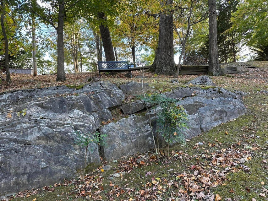Photo #77: 328 Lakewind Drive