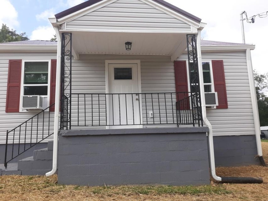 Photo #4: 208 Milligan Drive Drive