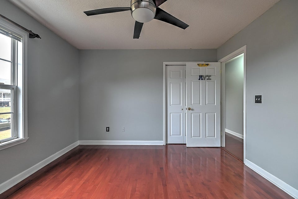 Photo #23: 122 Kanes Court