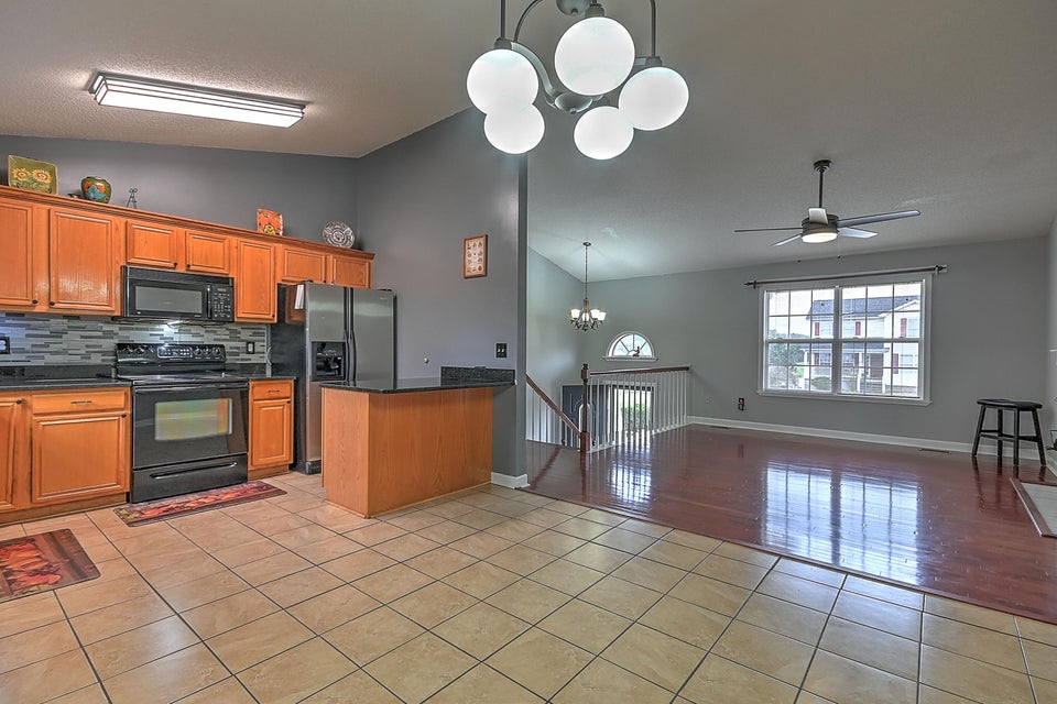 Photo #12: 122 Kanes Court