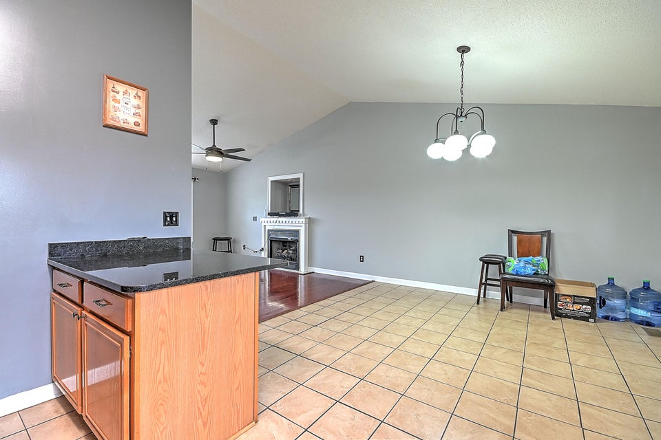 Photo #15: 122 Kanes Court