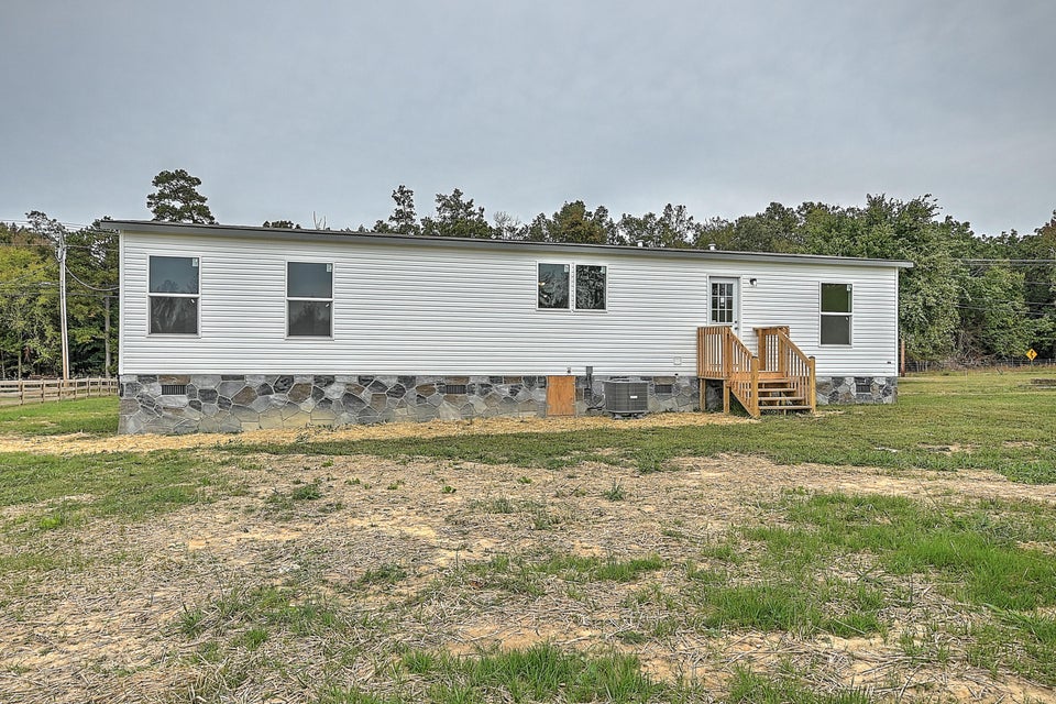 Photo #6: 5535 Mcdonald Road