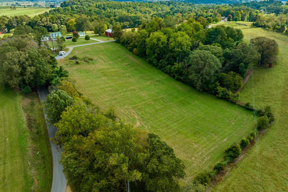 Photo #17: 671 Earnest Road