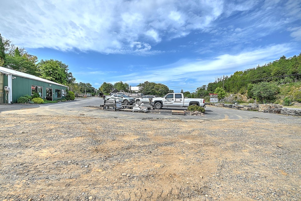 Photo #2: 954 Moreland Drive
