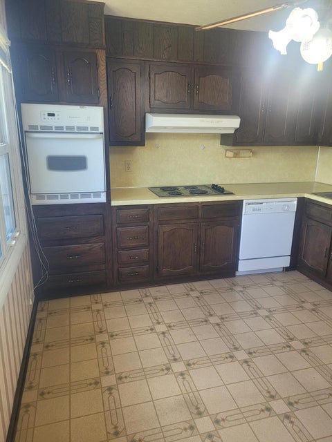 Photo #5: 470 Old Hickory Circle