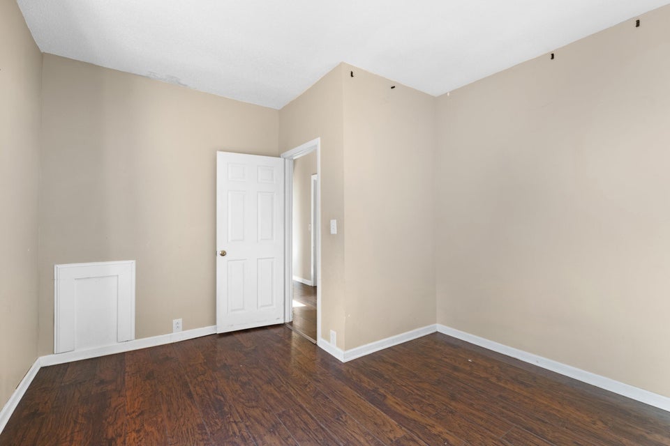 Photo #16: 2035 Tenneva Street