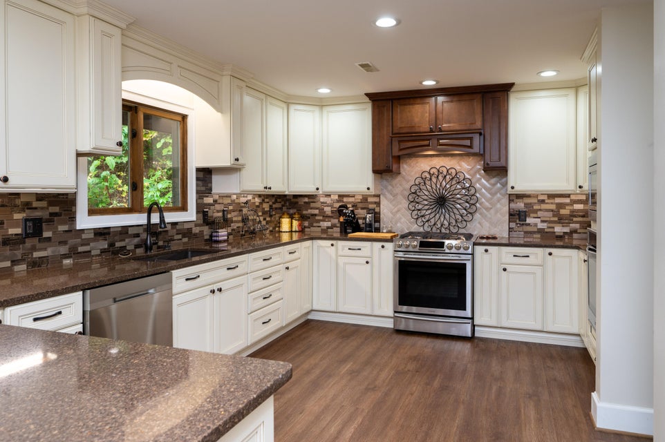 Photo #14: 860 Flat Ridge Road
