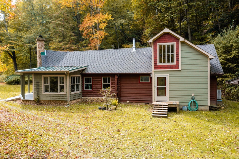 Photo #87: 860 Flat Ridge Road