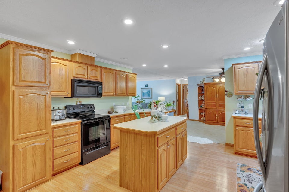 Photo #19: 9852 White Oak Creek Road