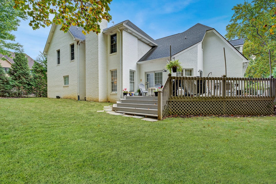 Photo #6: 304 Shadowood Drive