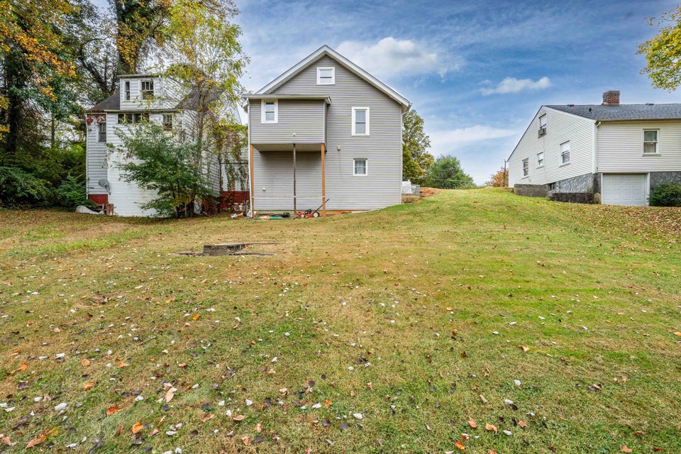 Photo #13: 1112 Maryland Avenue