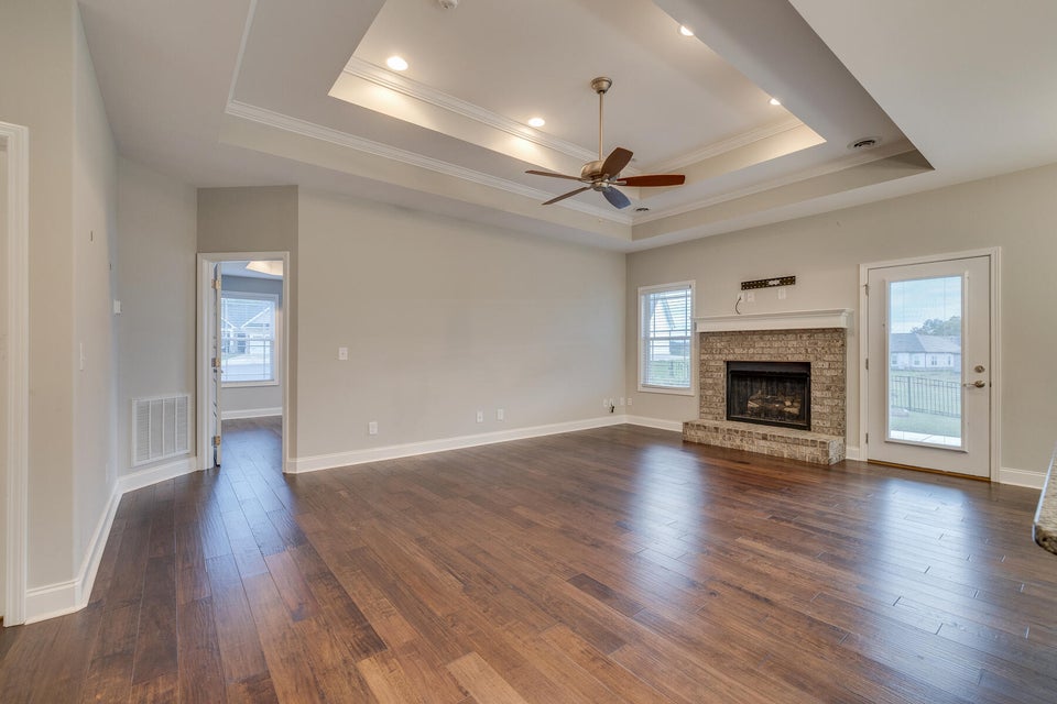 Photo #7: 3320 Murrayfield Way