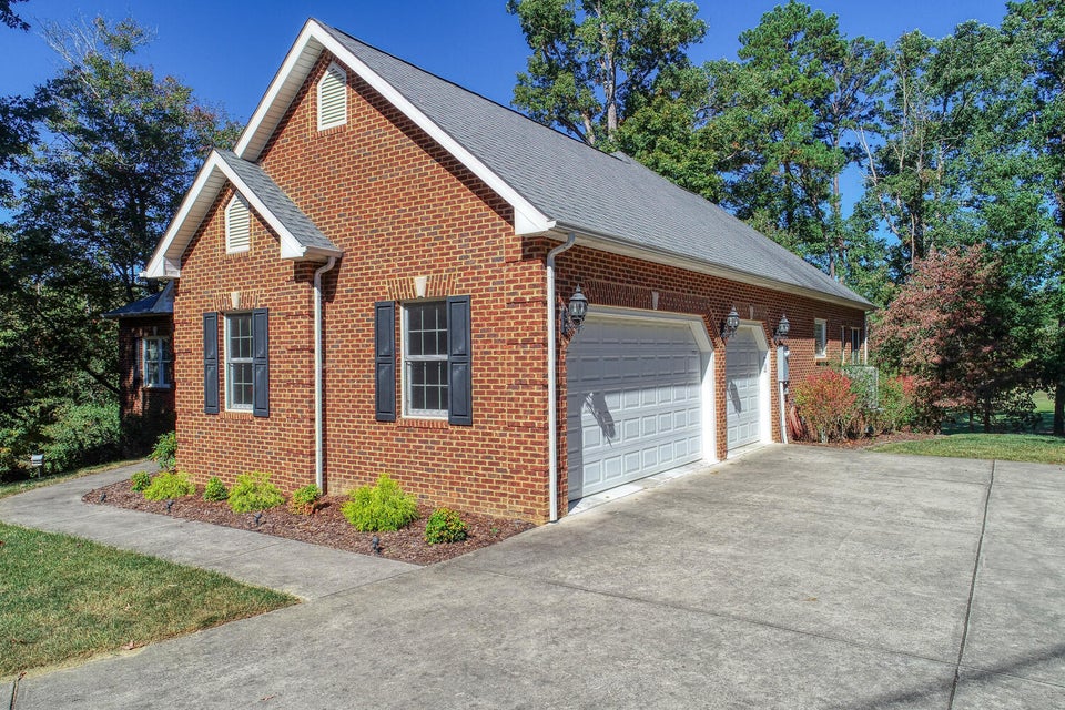 Photo #3: 107 Oakmont Lane