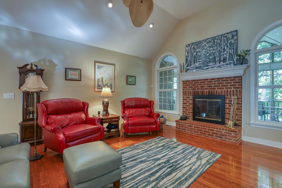 Photo #19: 107 Oakmont Lane