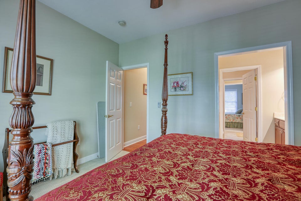 Photo #41: 107 Oakmont Lane
