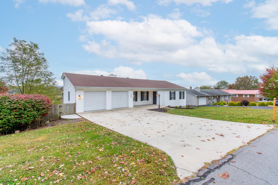 Photo #54: 1154 Panorama Drive