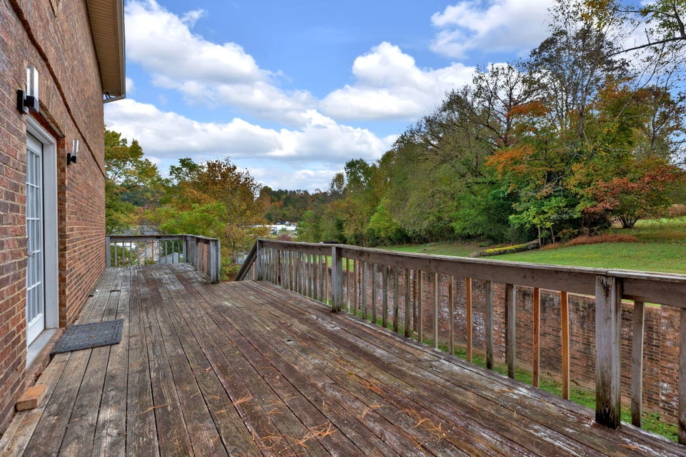 Photo #35: 120 Brookfield Drive